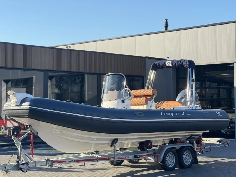 Boten Product Image 0